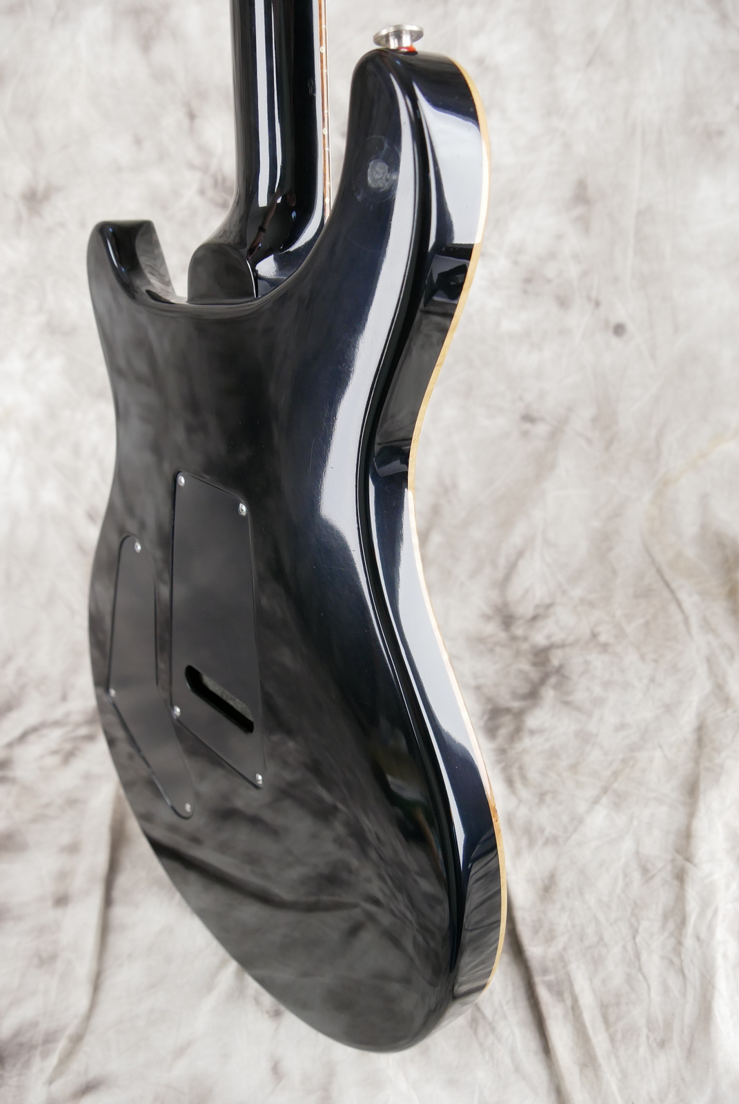 img/vintage/5373/PRS_Custom_24_USA grey_black_1990-008.JPG